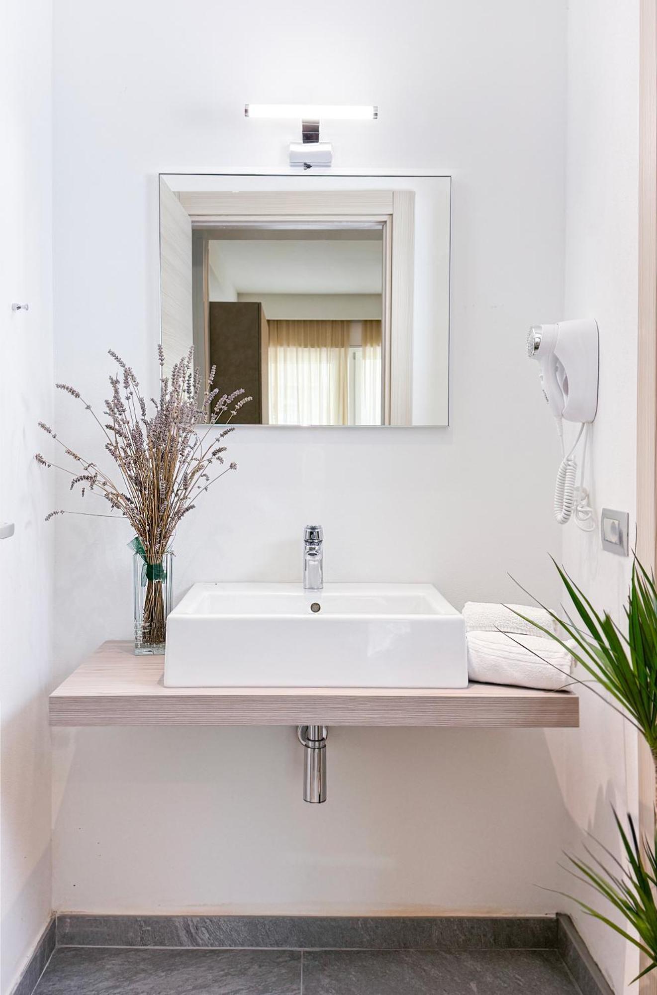 Nido Suite & Apartments 체제나티코 외부 사진